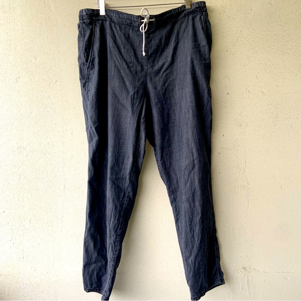 Eileen Fisher dark charcoal jogger style pants